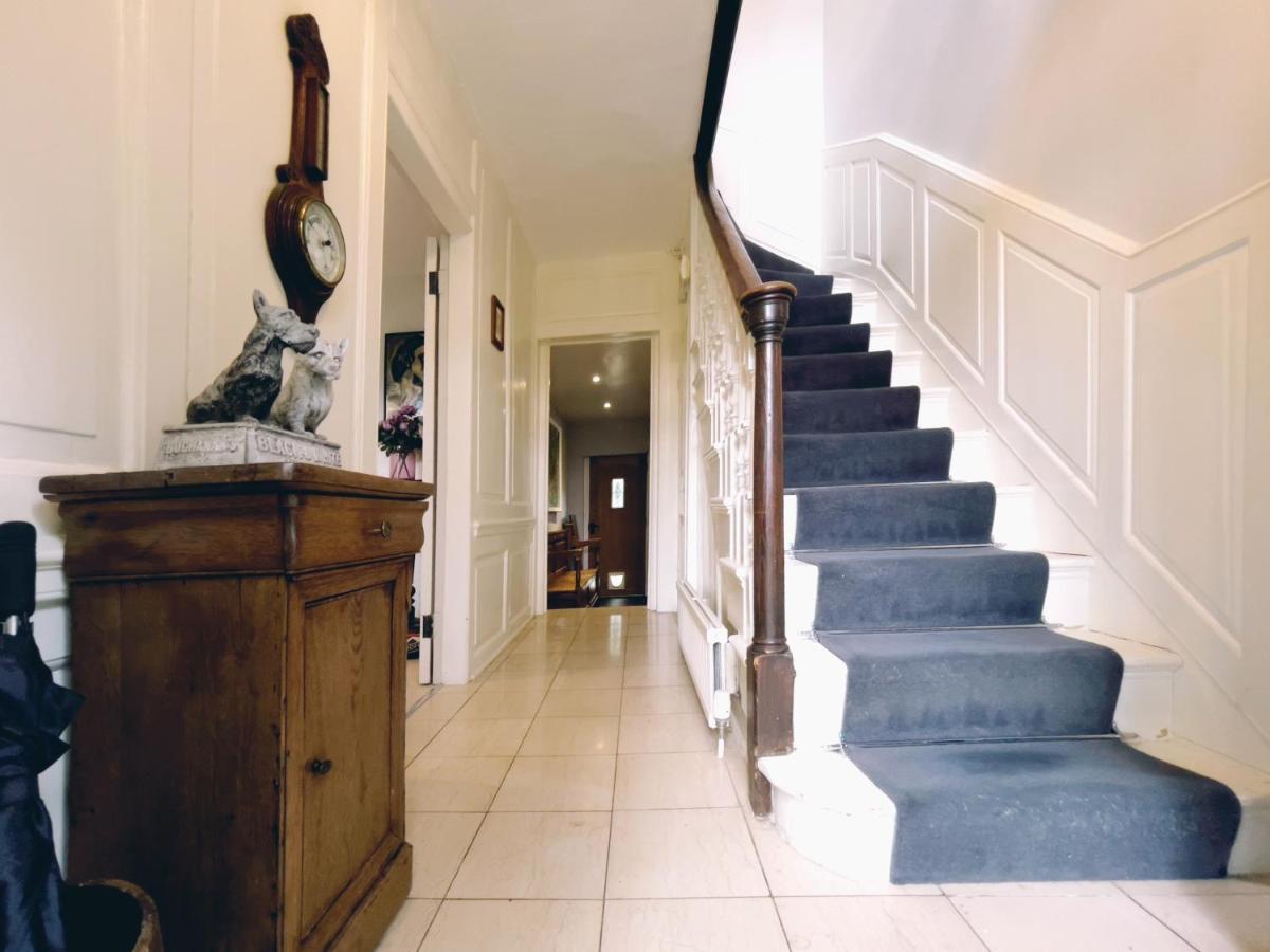 Manor House Of Cheshunt- Historic Villa Exterior foto
